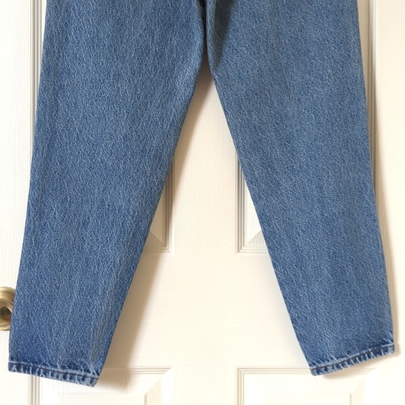 Chic 80's Vintage Medium Wash High Waisted Relaxed Fit Tapered Leg Mom Jeans 8P - Picture 6 of 13